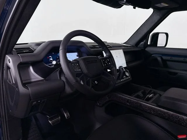 New 2026 Sargasso Blue Land Rover  OCTA image 9