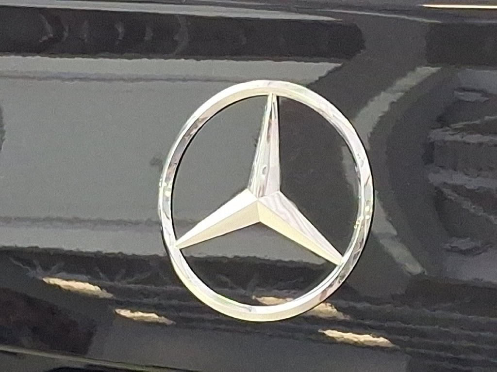 2025 Mercedes-Benz C-Class Sedan C 300 - Photo 61