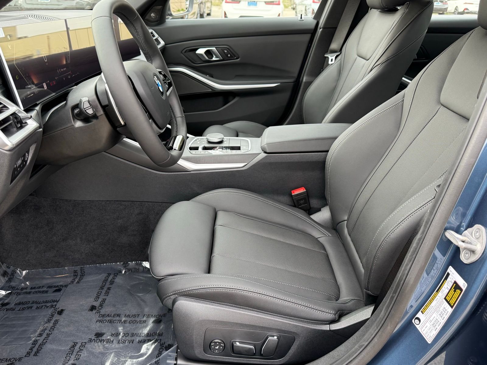 2026 BMW 3 Series 330i - Photo 19