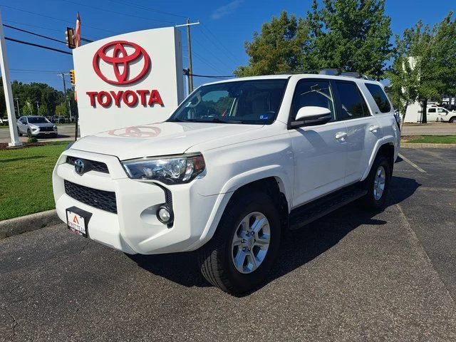 Used 2018 White Toyota SR5 Premium image 2