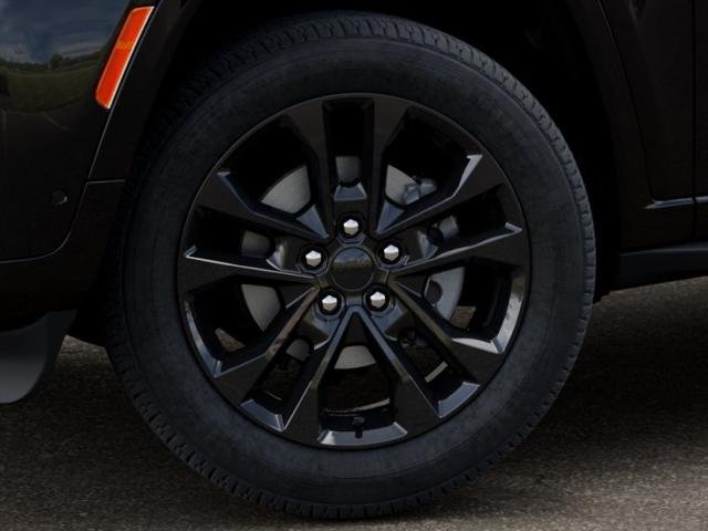 New 2026 Diamond Black Crystal Pearlcoat Jeep Limited image 71