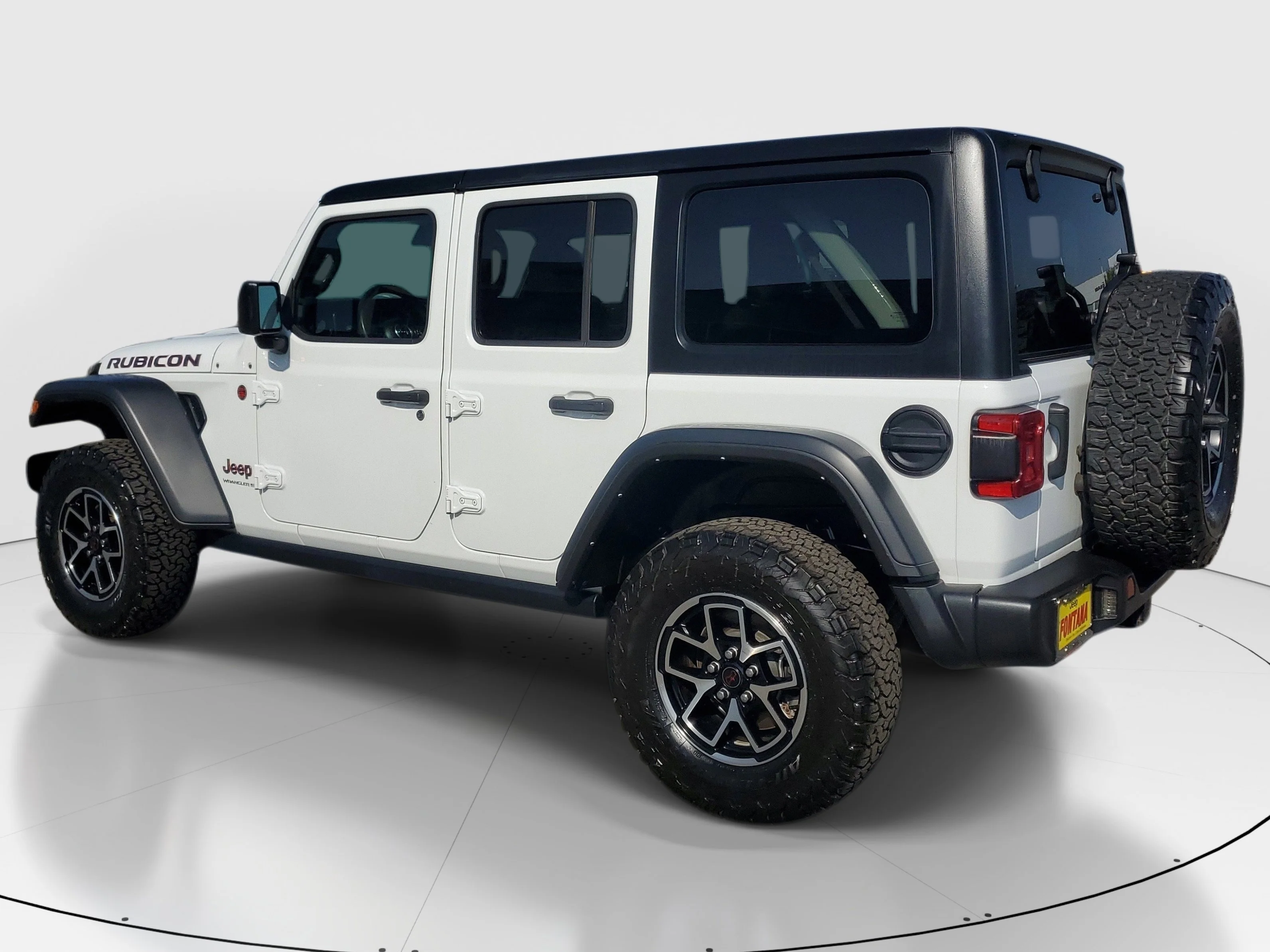 Certified Used 2024 White/off-white Jeep Rubicon image 3