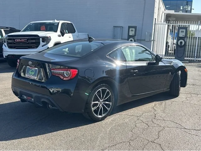 2019 Toyota 86 Base - Photo 11