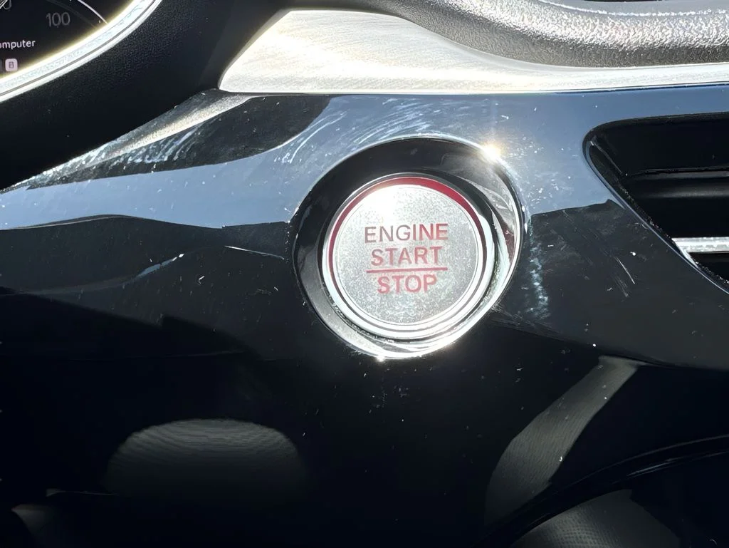 Used 2023  Acura Technology image 19