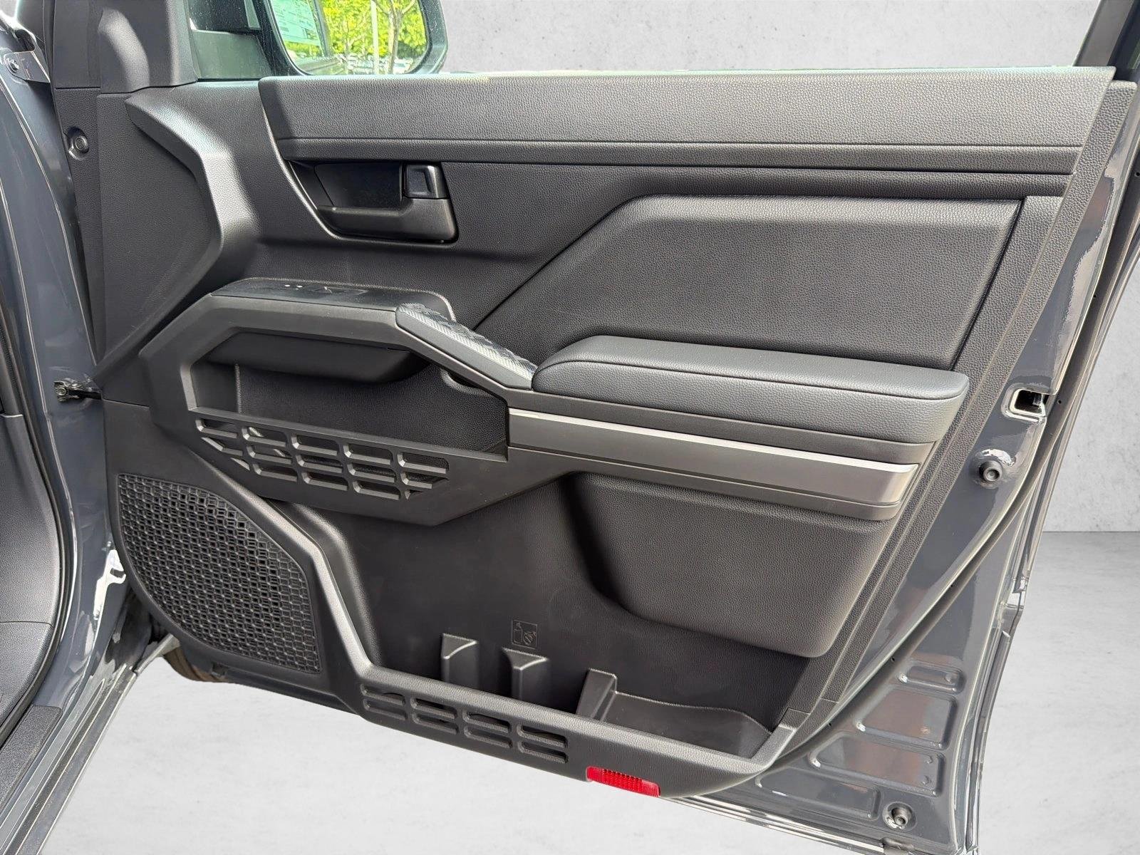 New 2026 Underground Toyota SR5 image 14