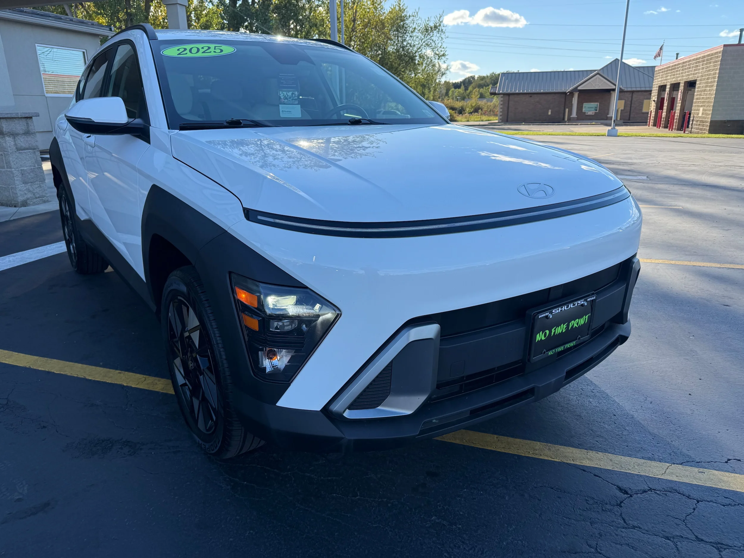 Used 2025 Atlas White Hyundai SEL image 8