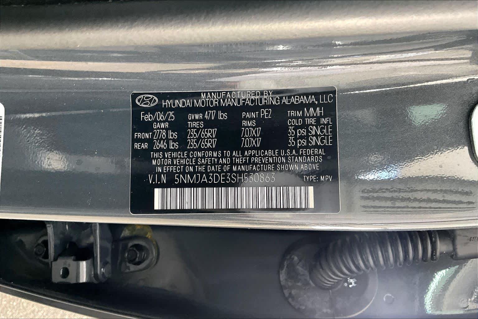 Used 2025 Ecotronic Gray Hyundai SE image 34