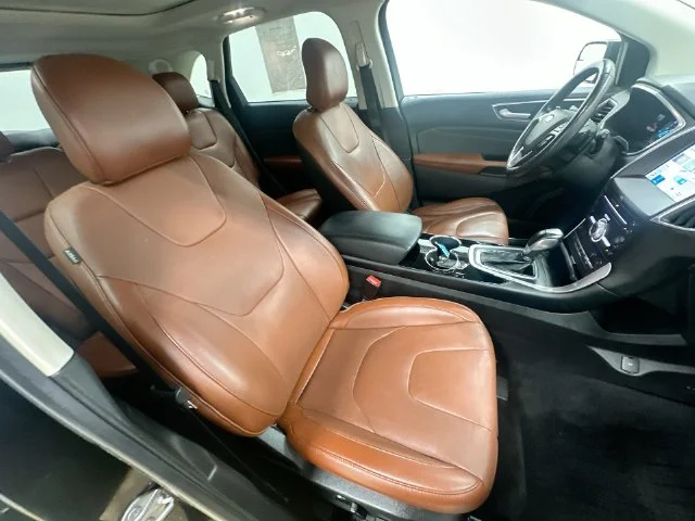 Used 2018 Black Ford Titanium image 34