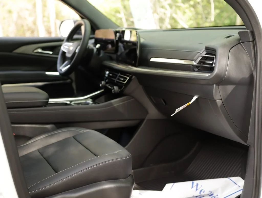 2026 Chevrolet Traverse LT - Photo 35