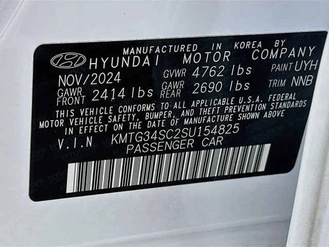 Certified Pre-Owned 2025 Genesis G70 2.5T