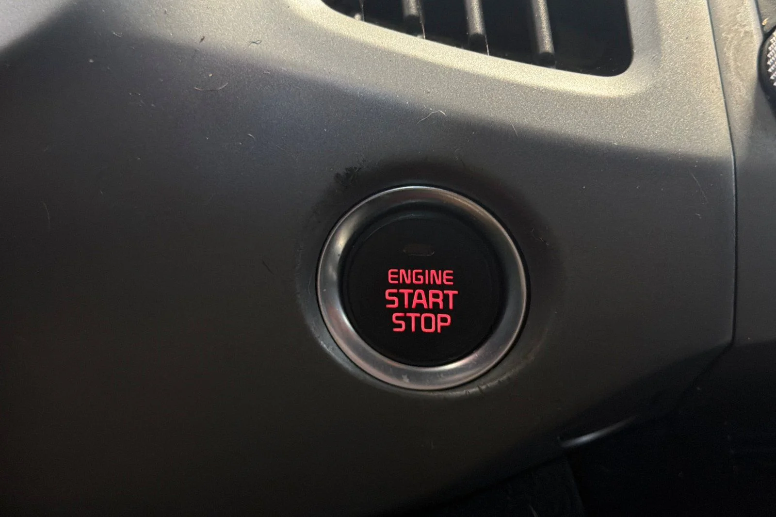 Used 2015 Black Kia EX image 24