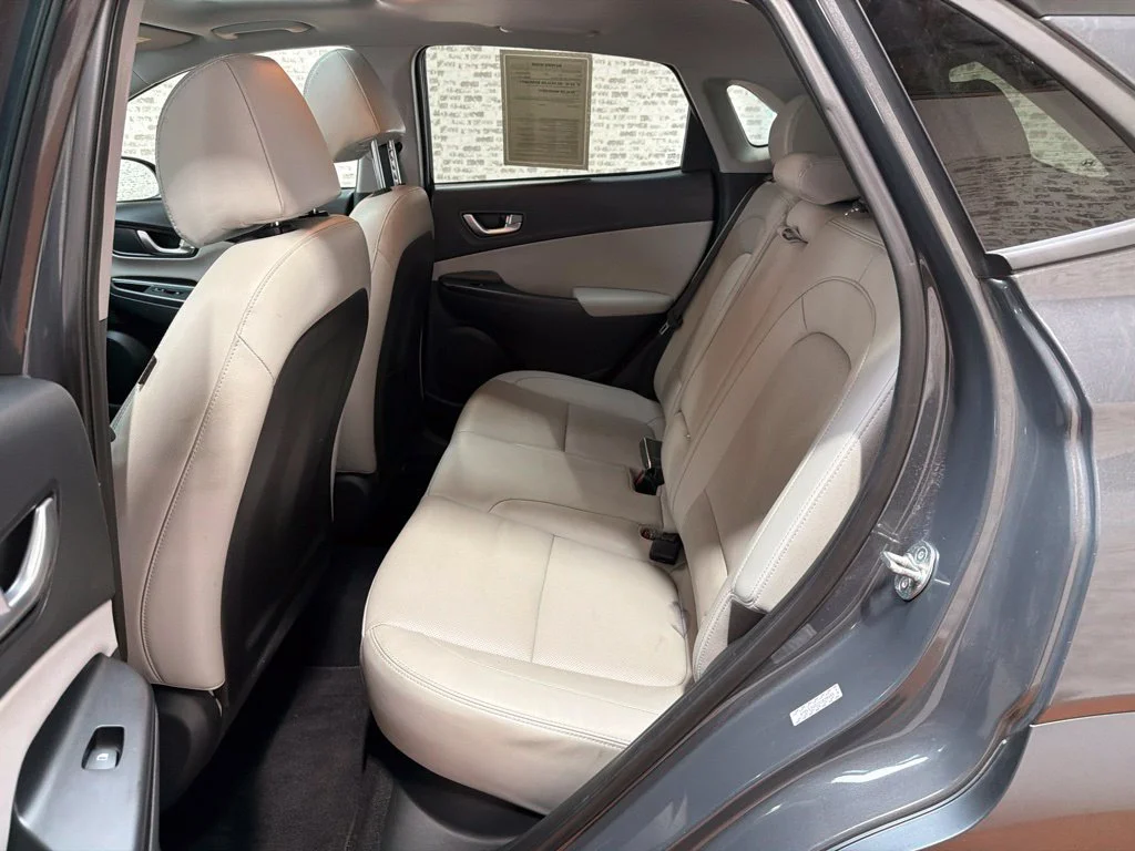 Used 2023 Ecotronic Gray Hyundai Limited image 14