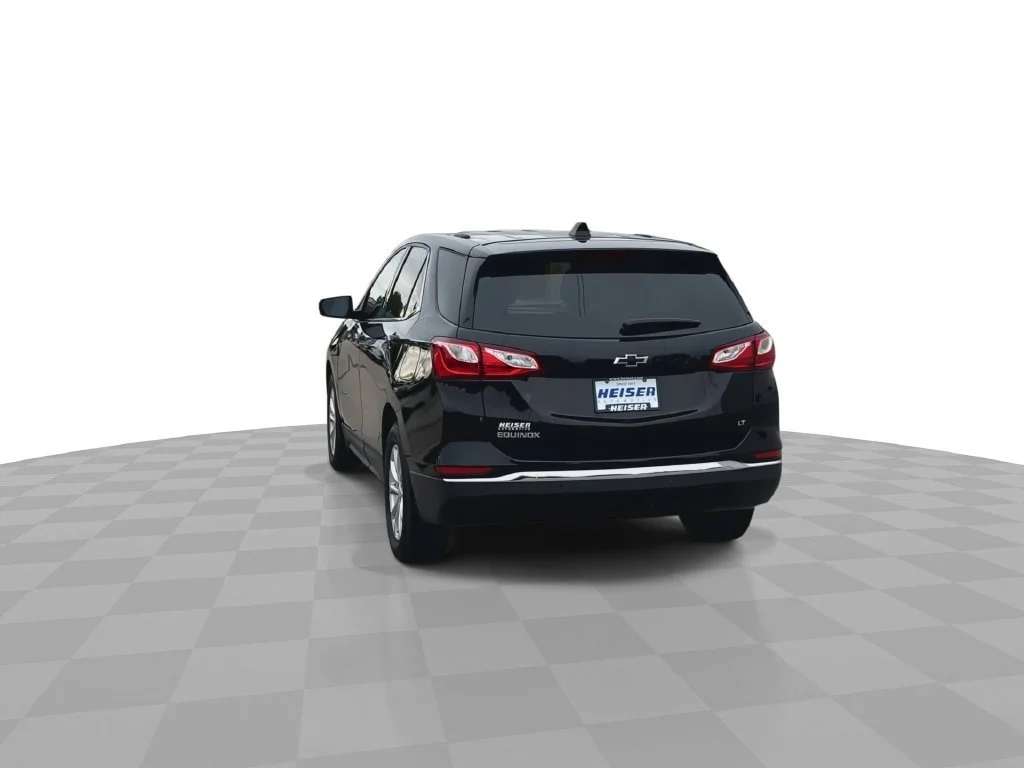 Used 2019 MOSAIC BLACK METALLIC Chevrolet LT image 7