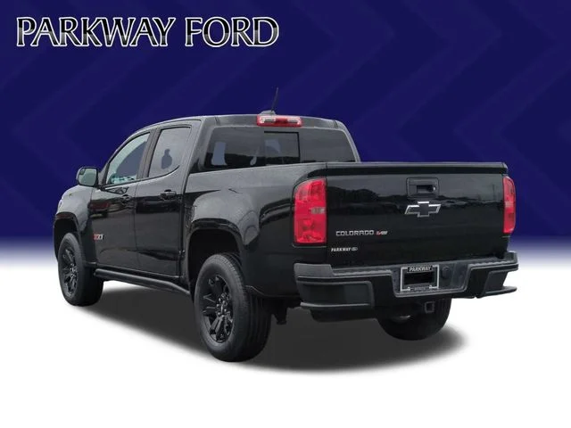 Used 2018 Black Chevrolet Z71 image 3