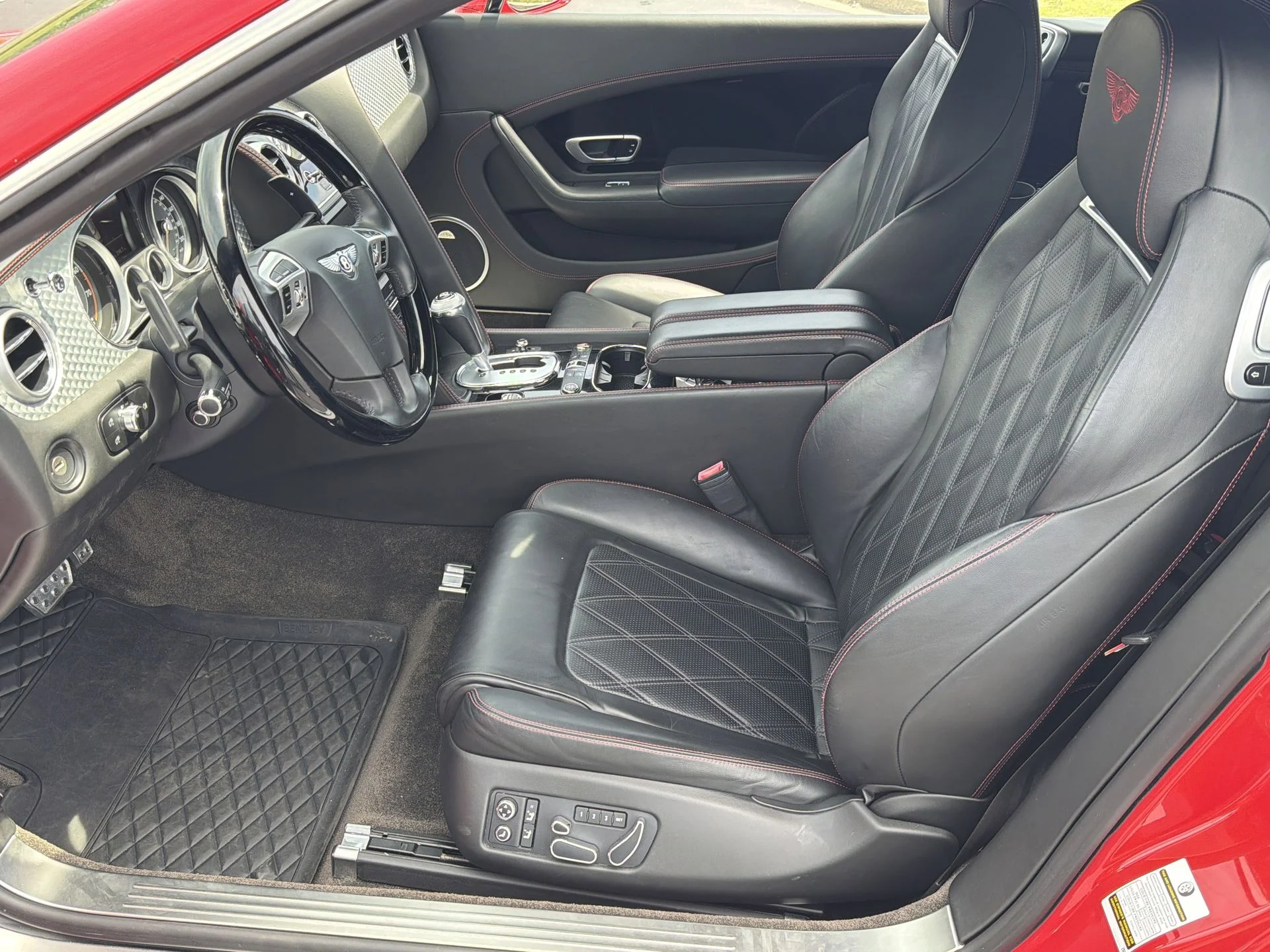 Used 2014 Red Bentley Speed image 18