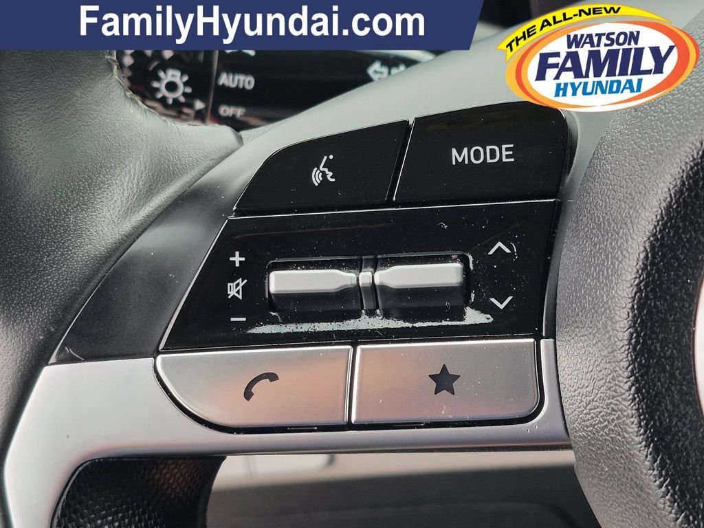 Used 2024 Red Hyundai Limited image 16