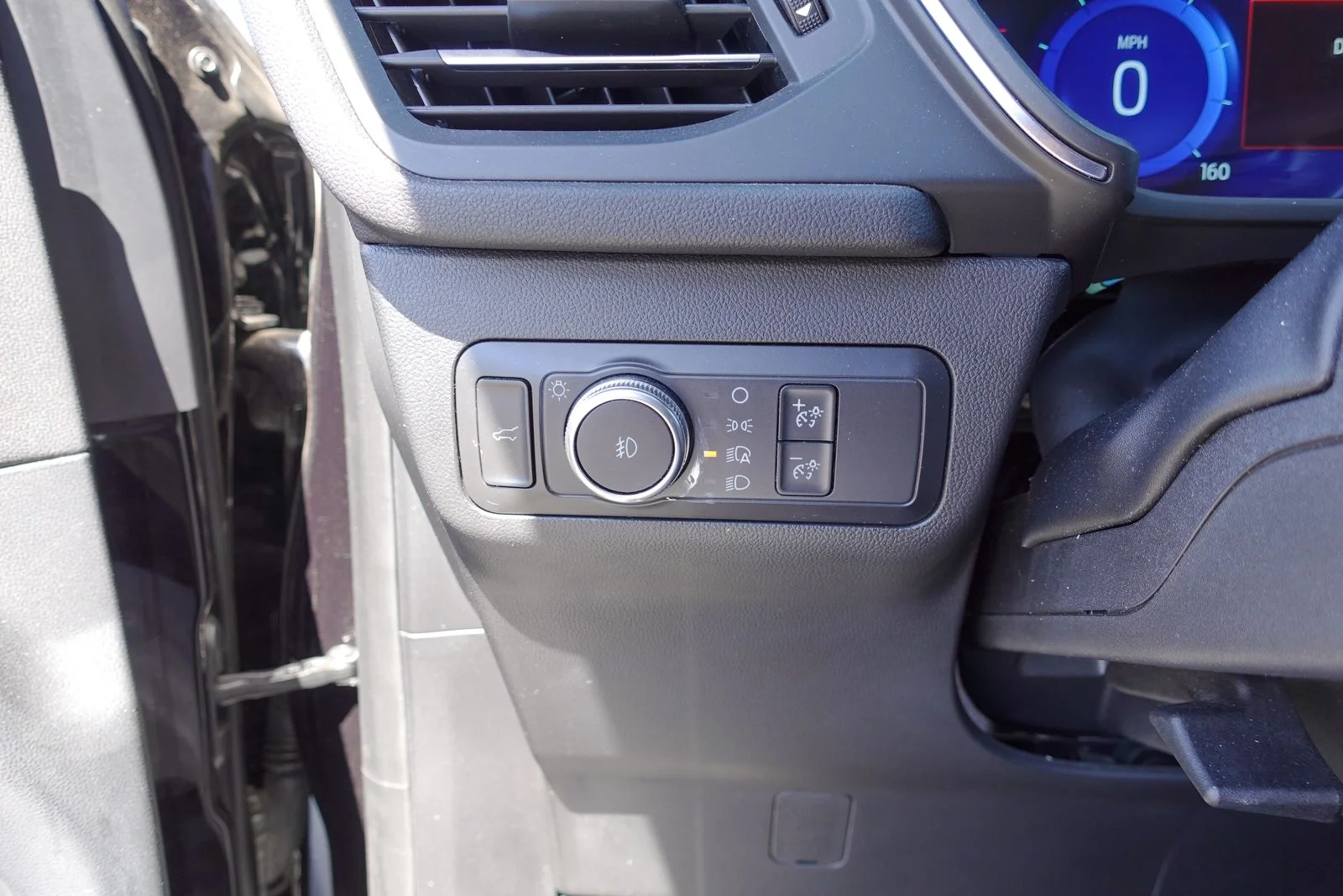 Used 2020 Black Metallic Ford Titanium image 16