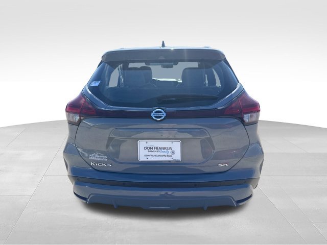 Used 2021 Gray Nissan SR image 4