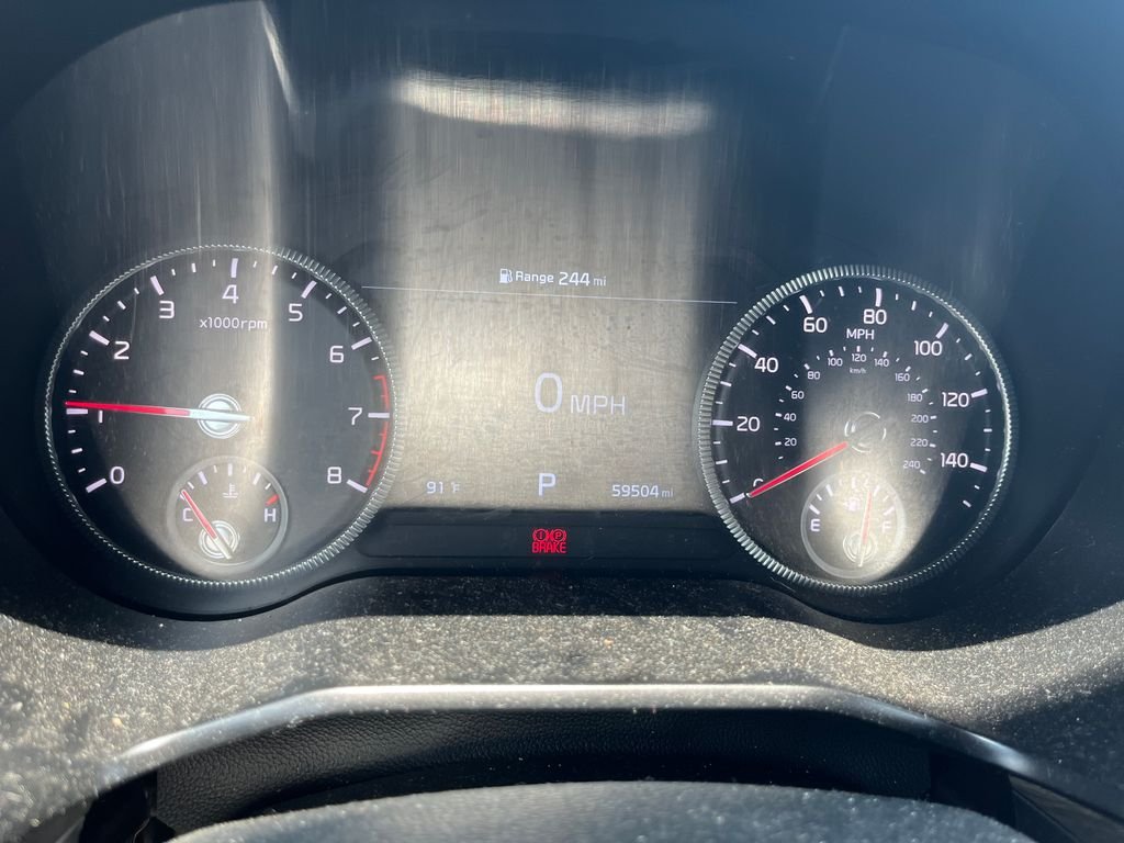 Used 2022 White Kia SX image 16