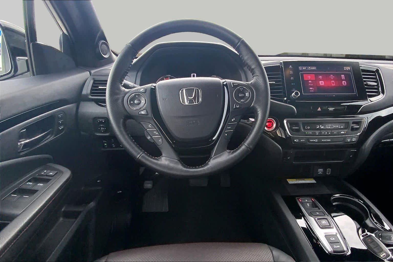 Used 2023 Platinum White Pearl Honda Black Edition image 6