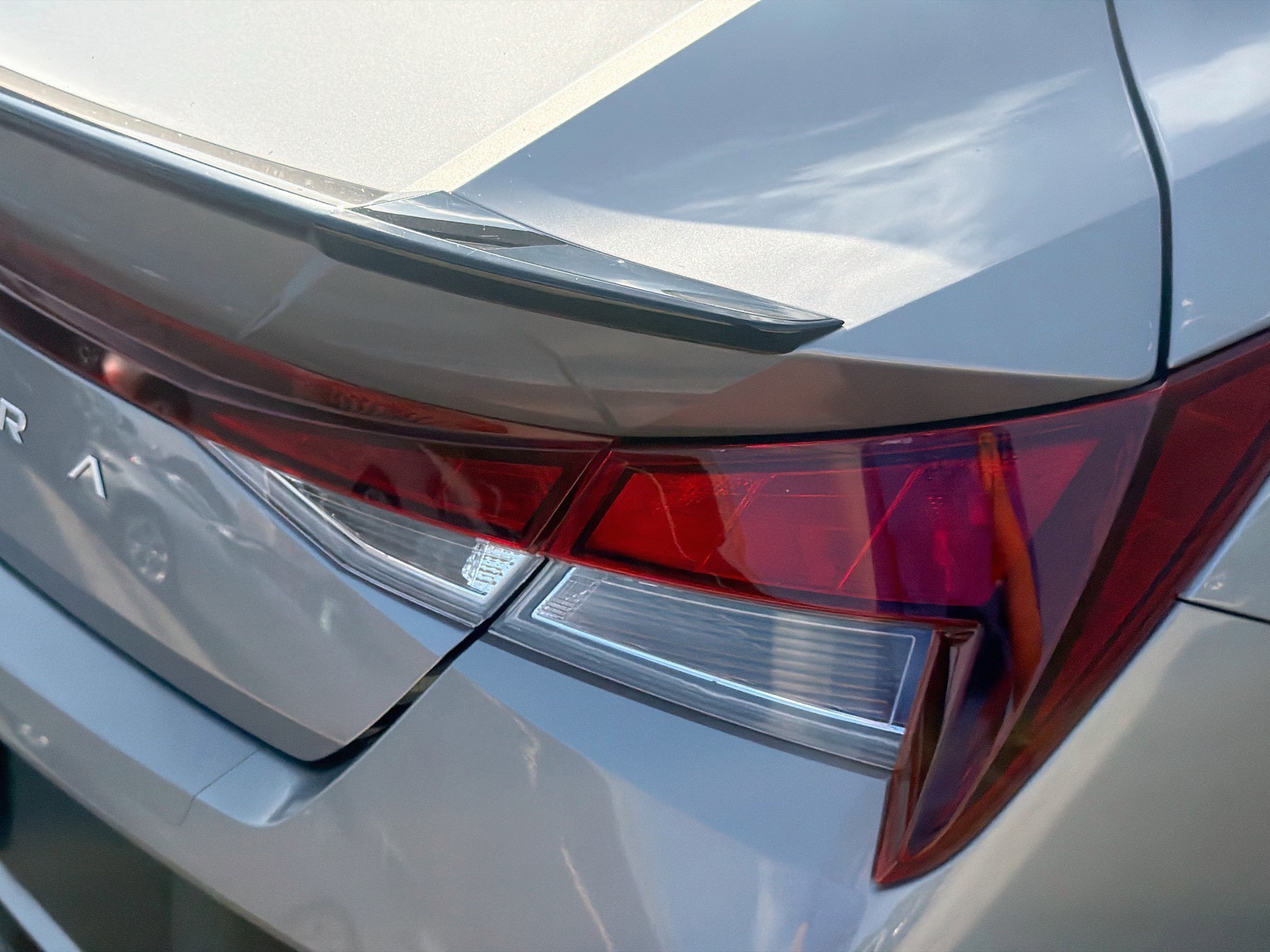 Used 2025 Fluid Metal Hyundai SEL Sport image 24
