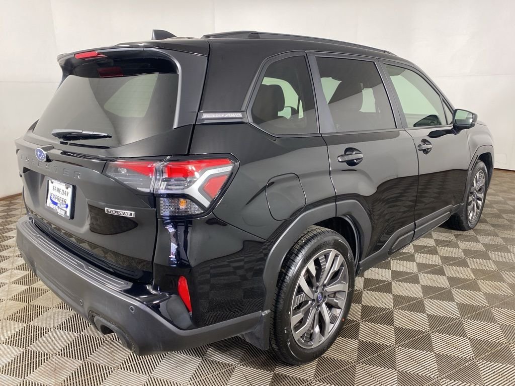 2025 Subaru Forester Touring - Photo 6