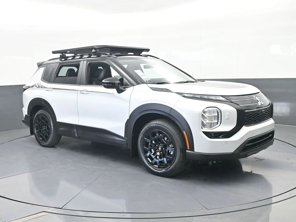 New 2026  Mitsubishi Trail Edition image 8