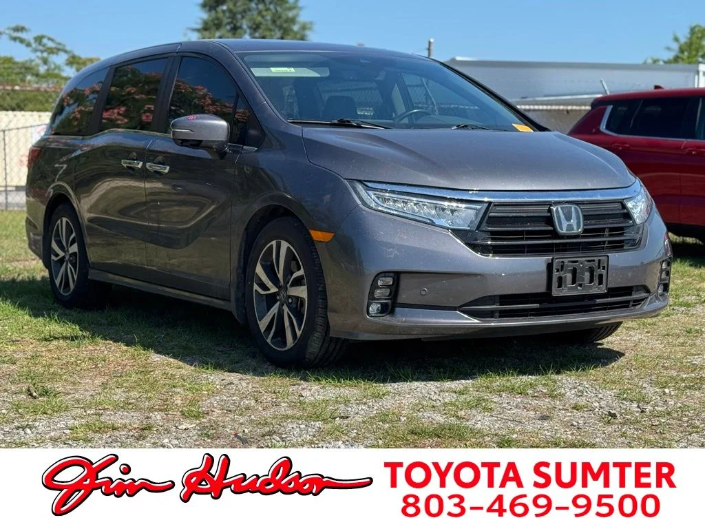 2024 Honda Odyssey Touring's photo