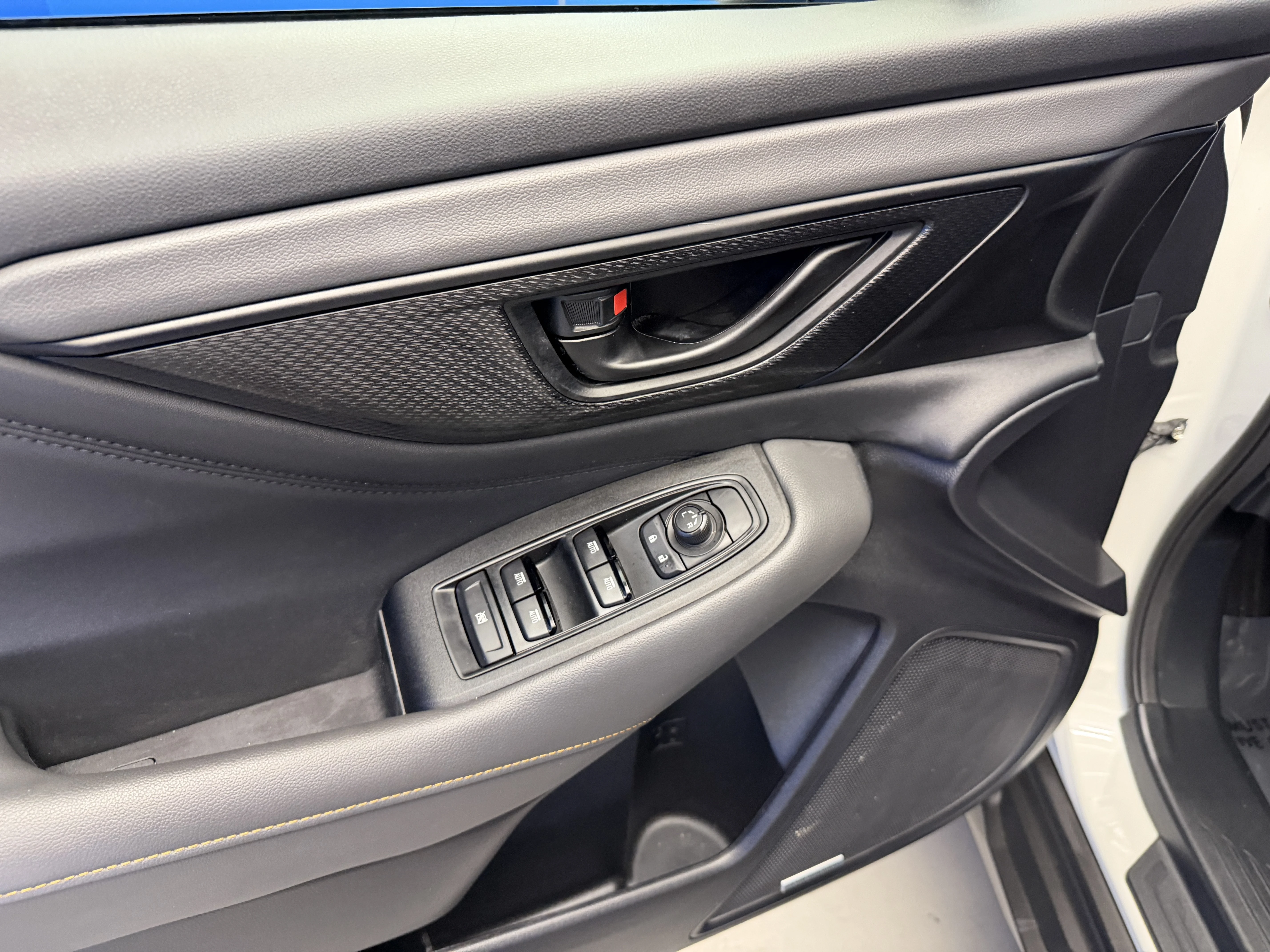 Used 2024 Crystal White Pearl Subaru Wilderness image 10