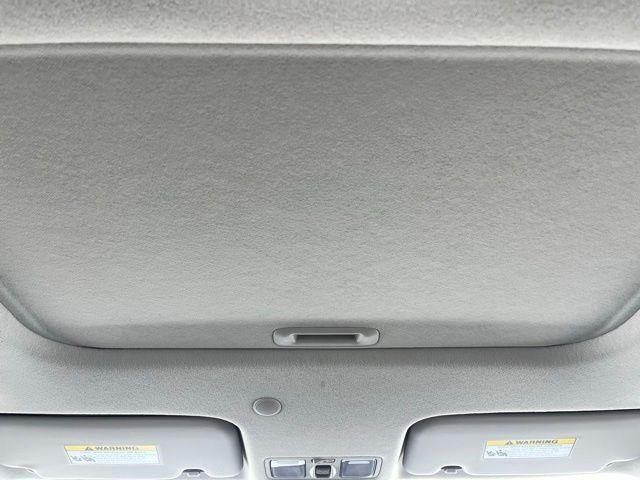 New 2026 Silver Hyundai SEL image 25