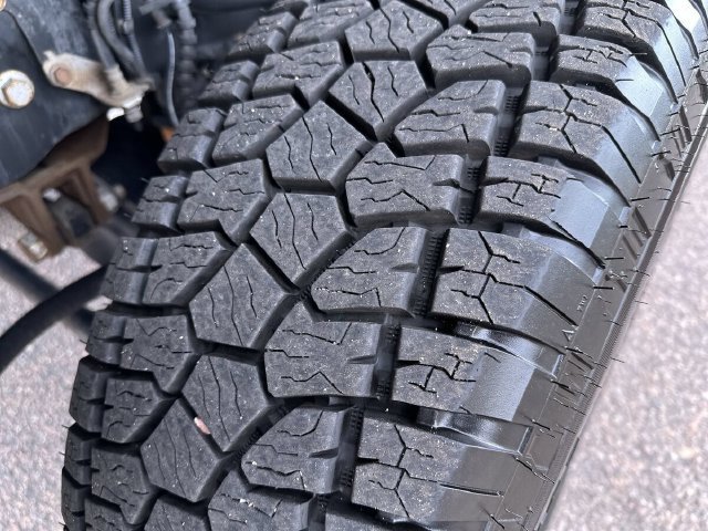 Used 2018 Black Ford LARIAT image 28