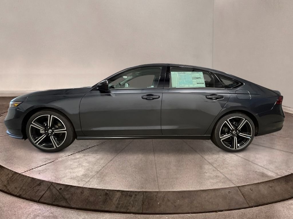 New 2026 Meteorite Gray Metallic Honda SE image 2