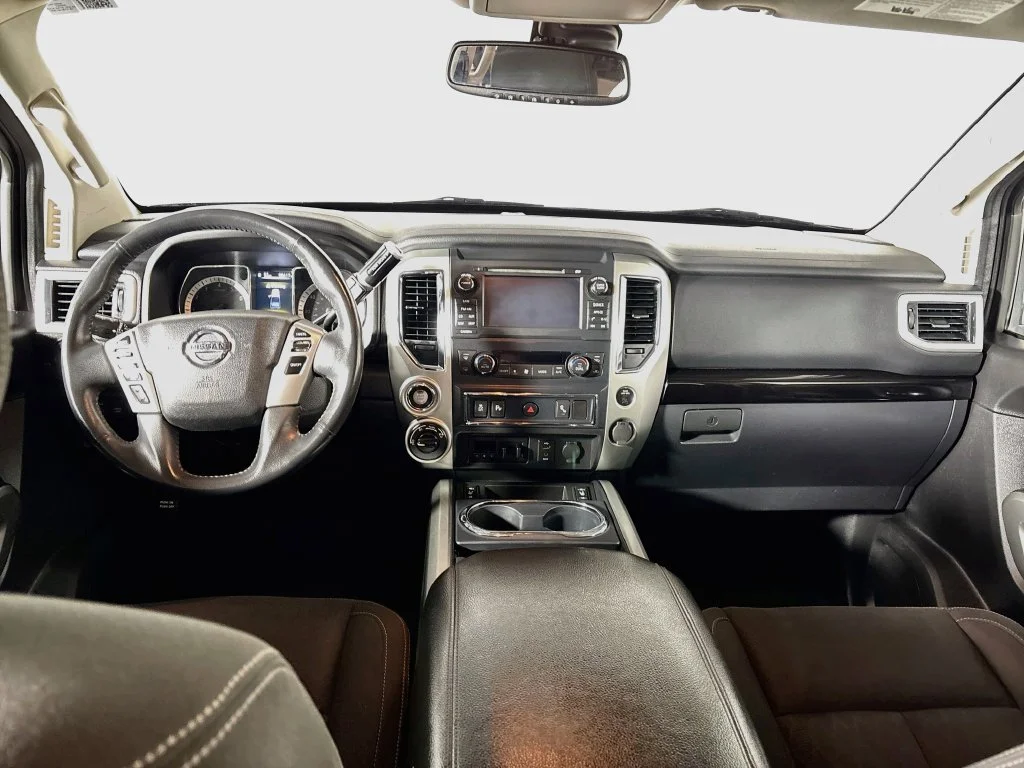 Used 2017 Gray Nissan SV image 12