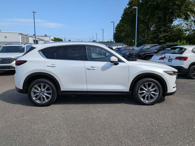 Used 2019 White Mazda Grand Touring image 3