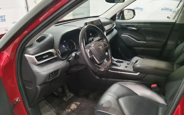 Used 2023 Red Toyota XLE image 13