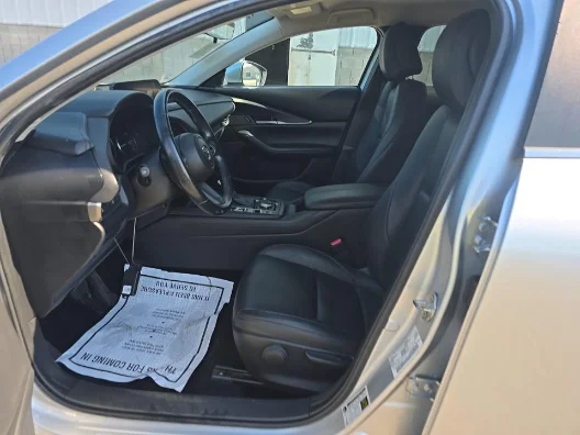 Used 2021 Sonic Silver Metallic Mazda Select image 10