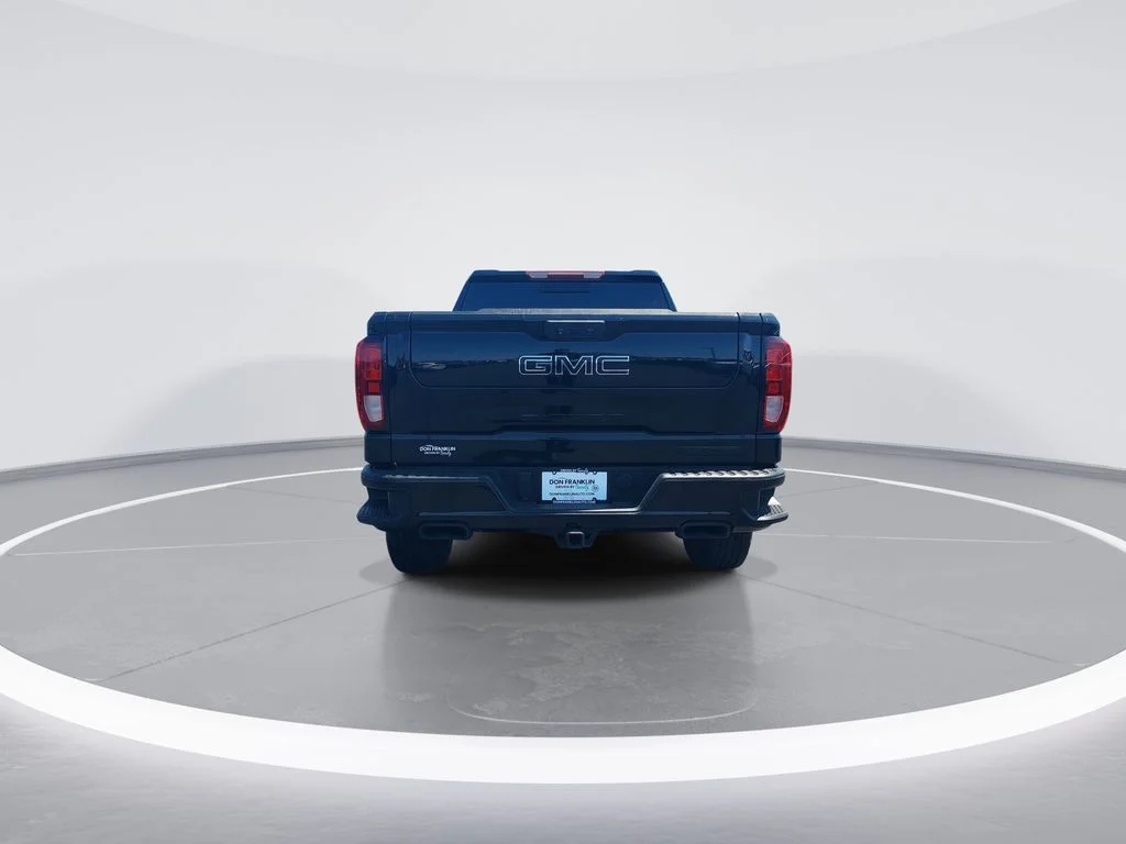 Used 2022 Black GMC Elevation image 7