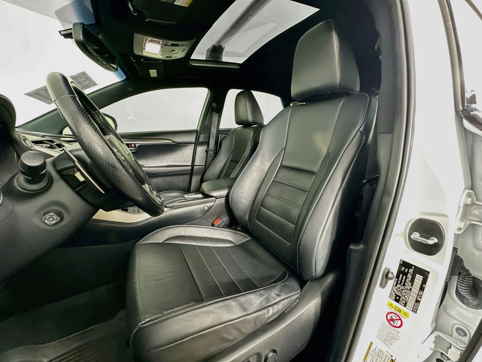 Used 2016 Ultra White Lexus 200t F Sport image 21