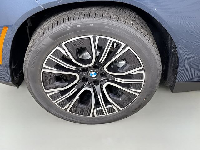 New 2026 Blue BMW 30 xDrive image 30