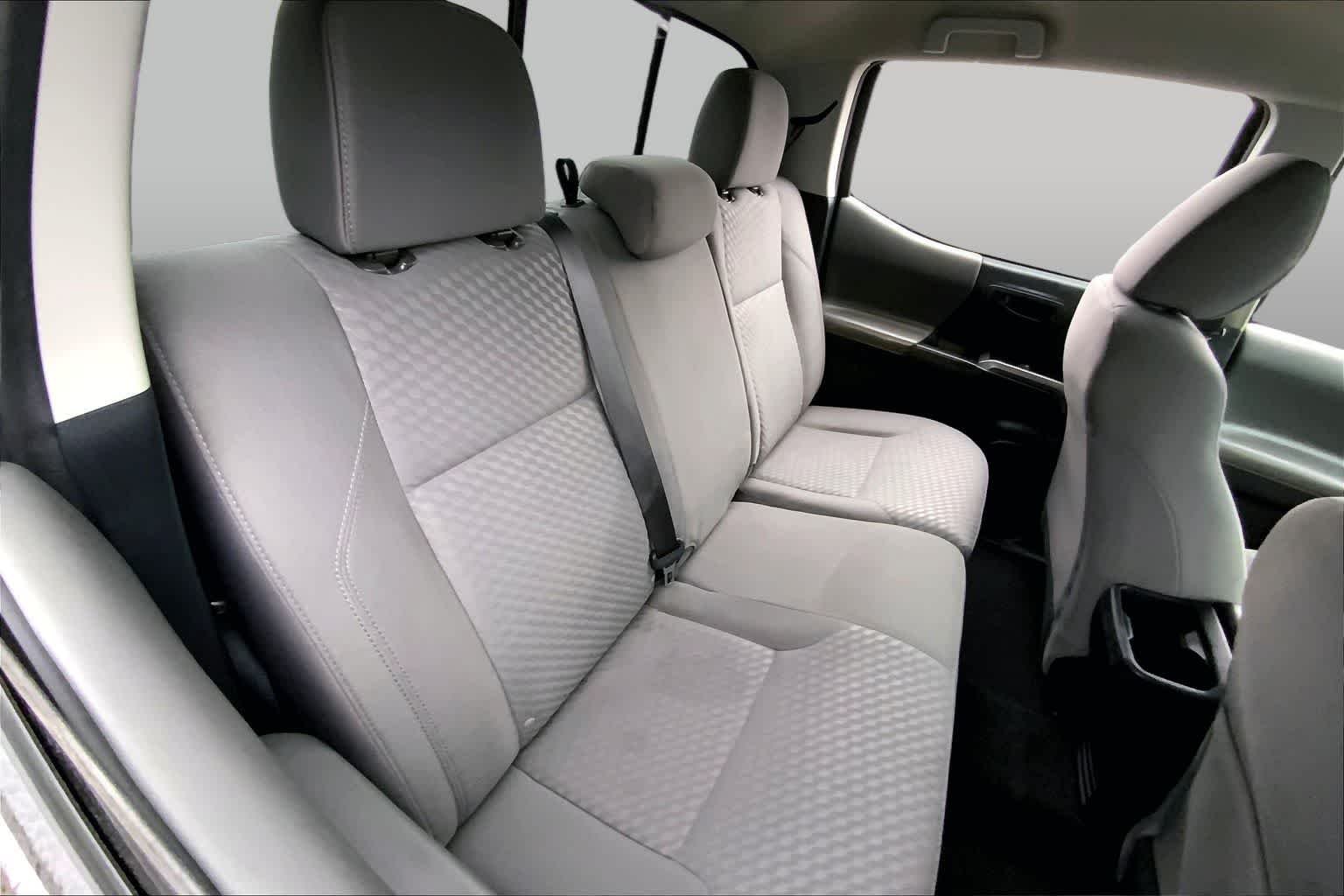 Used 2022 Magnetic Gray Metallic Toyota SR5 image 19
