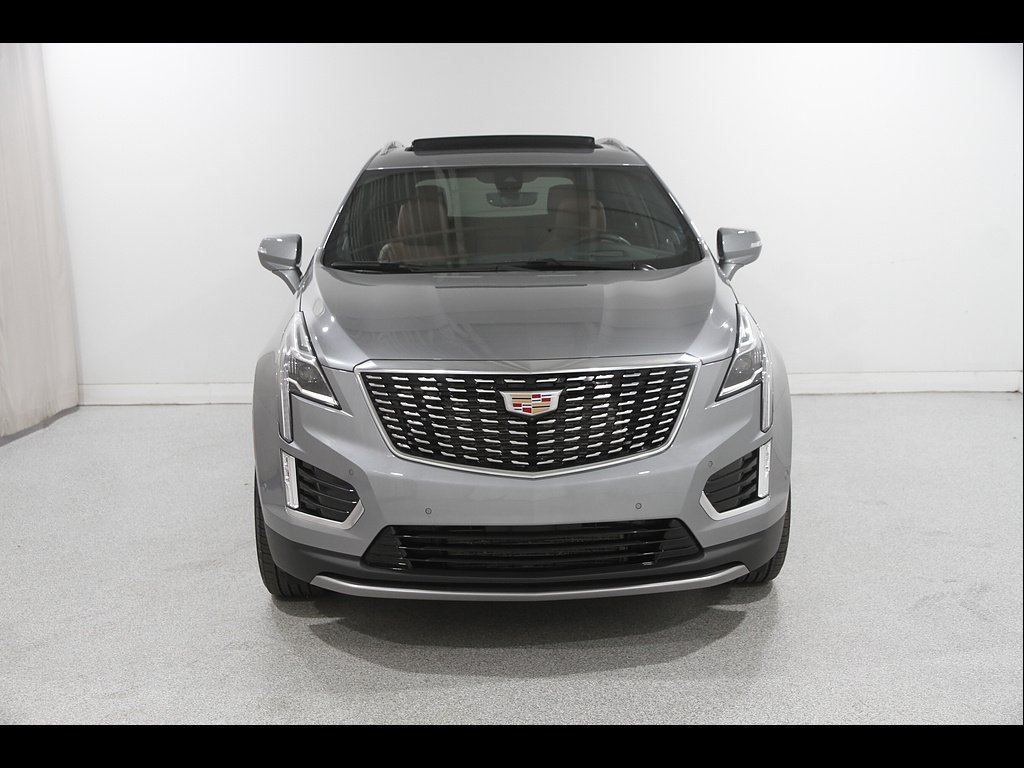 Certified Used 2025 Argent Silver Metallic Cadillac Premium Luxury image 2
