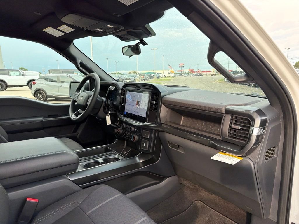 New 2026 Oxford White Ford STX® image 21