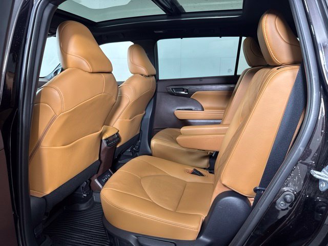 Used 2020 Brown Toyota Platinum image 12