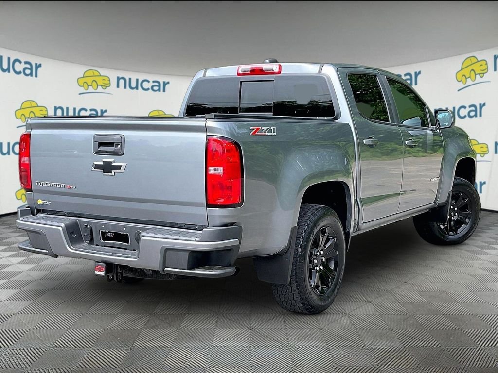 Used 2018 Gray Chevrolet Z71 image 6