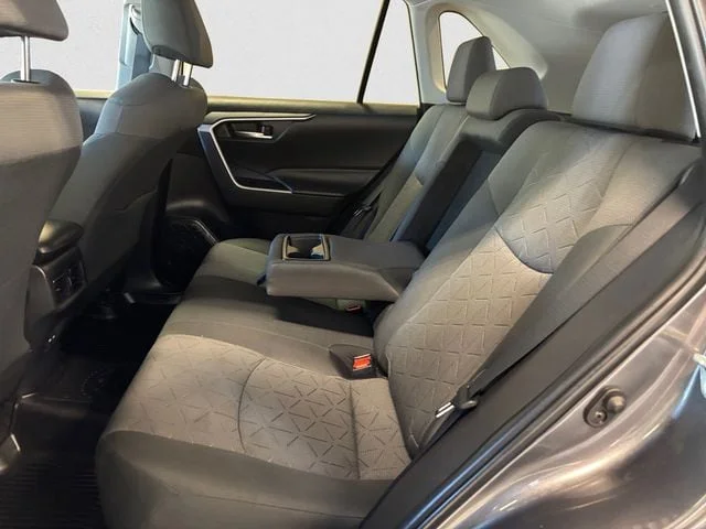 Used 2022 Magnetic Gray Metallic Toyota XLE image 13
