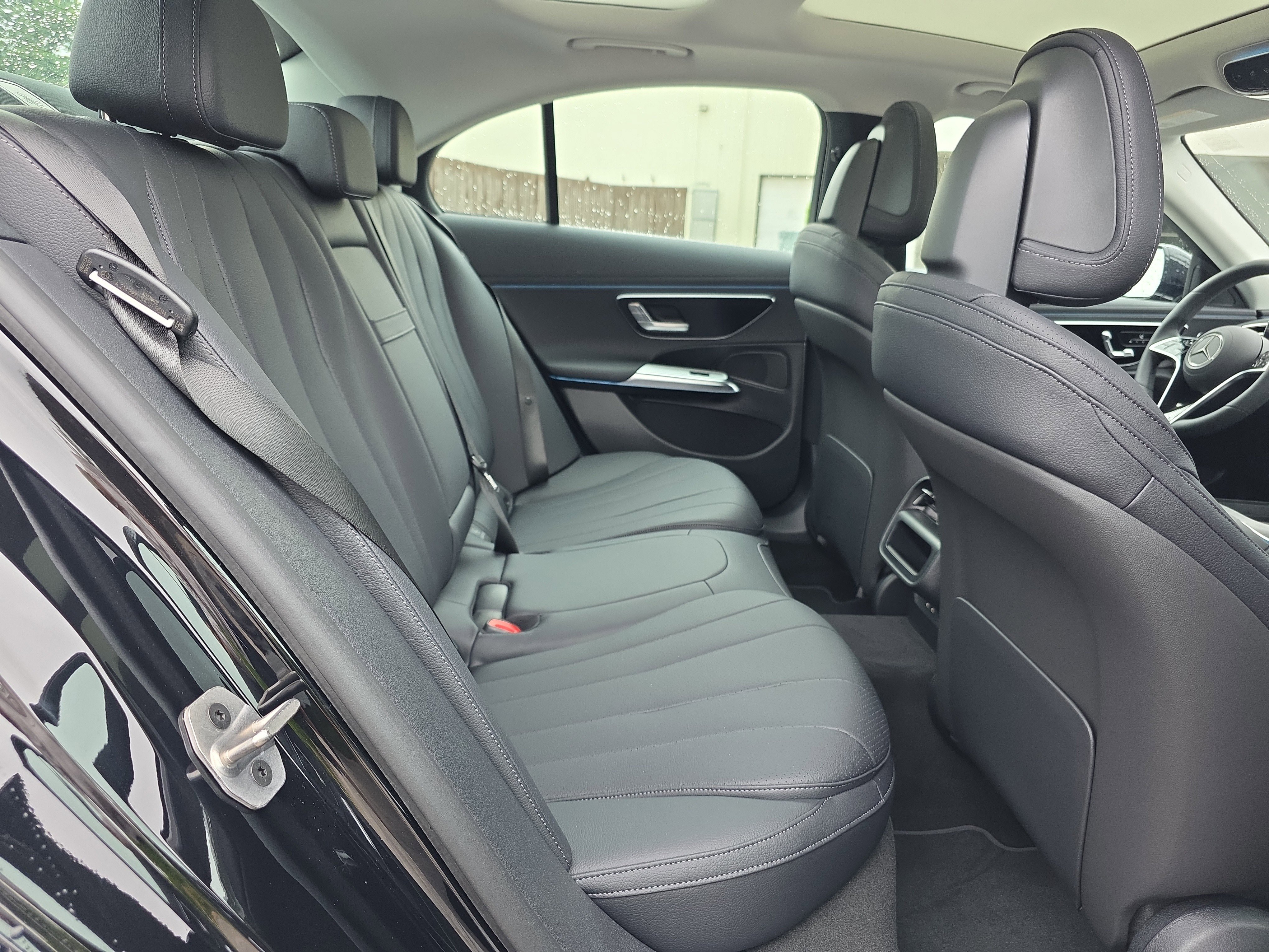 New 2026 Black Mercedes-Benz E 350 image 42