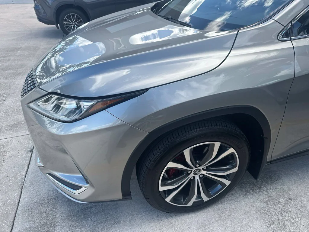 Used 2022 Silver Lexus 350 image 4