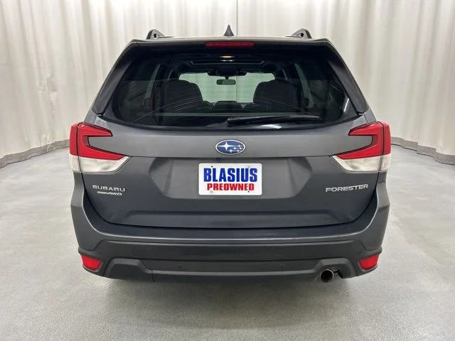 Used 2023 Gray Subaru Limited image 31