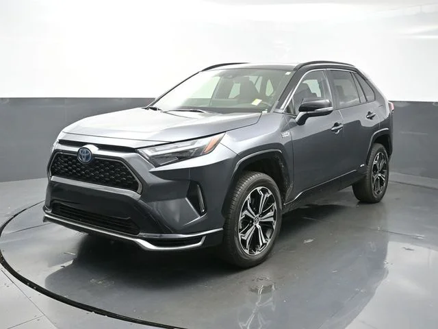 Used 2024 Gray Toyota XSE image 3