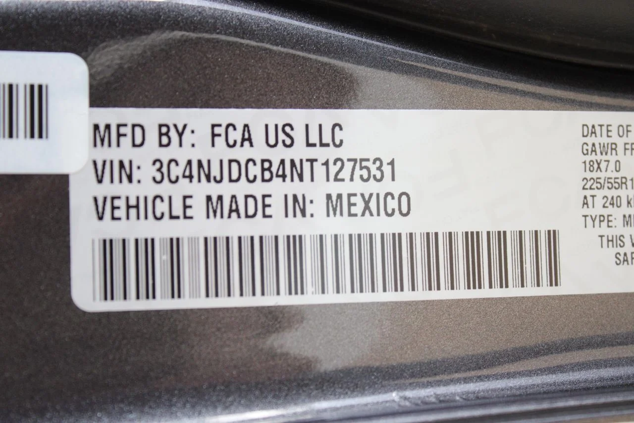 Certified Used 2022 Gray Jeep Limited image 31